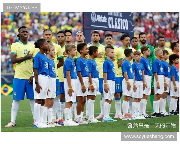 足球明星赛精彩回顾全场视频尽享球星风采与激情瞬间