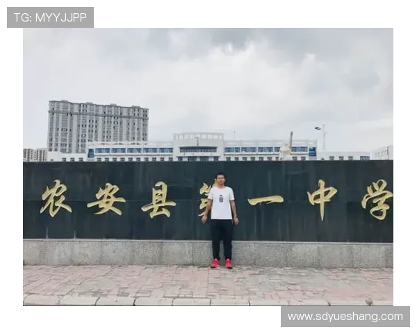 专访王娜：探索足球背后的成功秘诀与成长之路