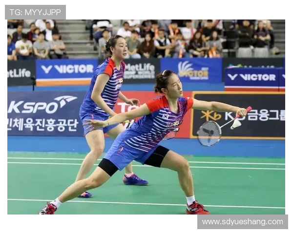 武汉羽毛球队与北京羽毛球队赛后复盘分析灵活性表现及战术调整